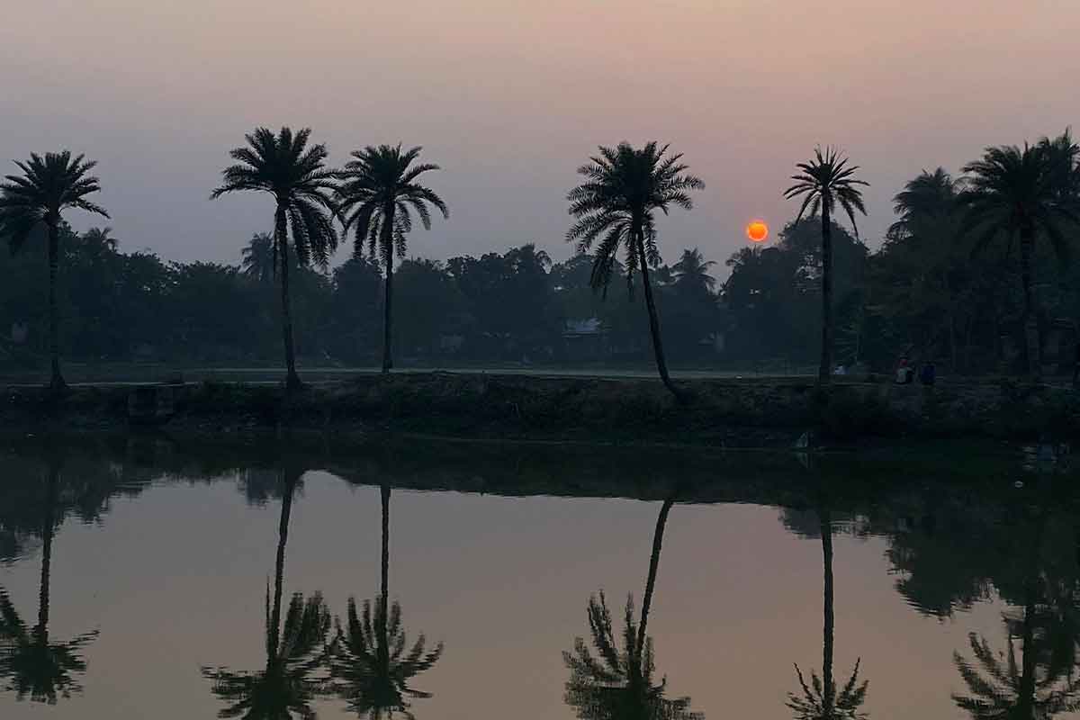 বসন্তে বৃষ্টিতে এক ধাক্কায় প্রায় ৪ ডিগ্রি পারদপতন! তাহলে কি থমকে গেল গরম?