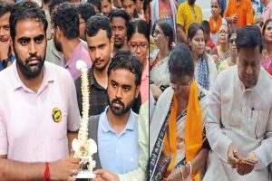অভয়ার মায়ের শাড়ির পাড়ে ‘মেরুদণ্ড বিক্রি নেই’ স্লোগান, প্রচার কৌশল ঘিরে সমালোচনার ঝড়