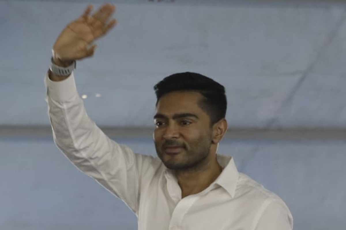 ‘এখন ট্রেলার দেখালাম, মে মাসে সিনেমা’, বিজেপির আসন ৫০-এ নামানোর চ্যালেঞ্জ ছুড়লেন অভিষেক