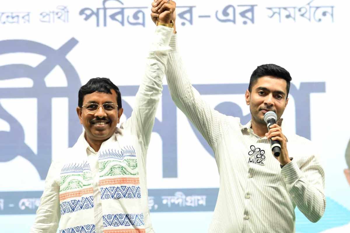 ‘অপবিত্র মাটিকে পবিত্র করার লড়াই’, নন্দীগ্রামে দাঁড়িয়ে শুভেন্দুকে চ্যালেঞ্জ অভিষেকের