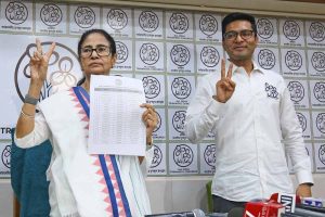 আস্থা ‘এম’ ফ্যাক্টরেই! স্বতঃস্ফূর্ত ভোটের পর কোন যুক্তিতে প্রত্যয়ী শাসক তৃণমূল?