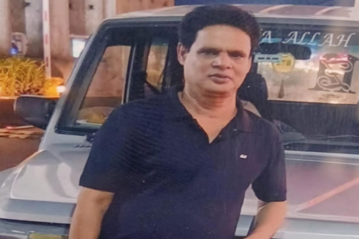 লাগাতার ফোন ভোটারদের, নিজের নামও ‘বিচারাধীন’, এসআইআর চাপে ফের মৃত্যু বিএলও-র