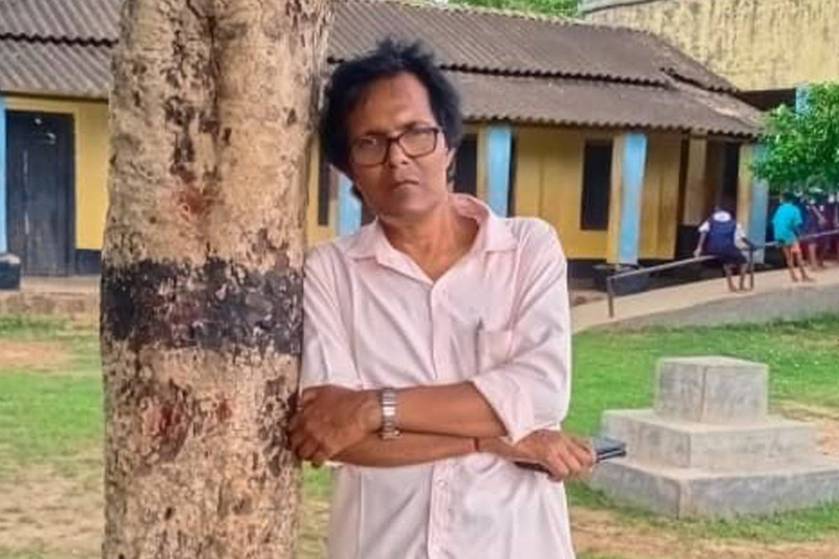 এসআইআরে আরও ২ মৃত্যু রাজ্যে! মেদিনীপুরে মৃত্যু বিএলও-র, রানাঘাটে  প্রাণ গেল ‘ডিলিটেড’ ভোটারের