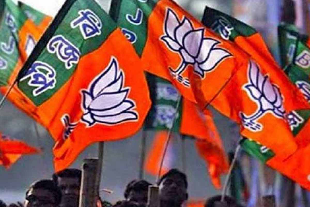 এবারও ‘টার্গেট’ বাম ভোট, সিপিএম সমর্থকদের চিহ্নিত করে বাড়ি বাড়ি যাচ্ছেন পদ্ম কর্মীরা!