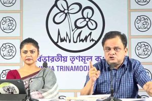 ‘বিজেপির আস্থাভাজনরাই বাংলায় পর্যবেক্ষকের দায়িত্বে’, কমিশনের নিরপেক্ষতা নিয়ে প্রশ্ন তৃণমূলের