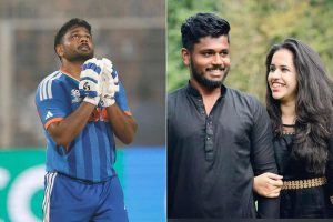 ম্যাচ জিতিয়ে স্ত্রীকে ভিডিও কল সঞ্জুর, মুখ খুললেন ‘ঈশ্বর স্মরণে’র সেলিব্রেশন নিয়েও
