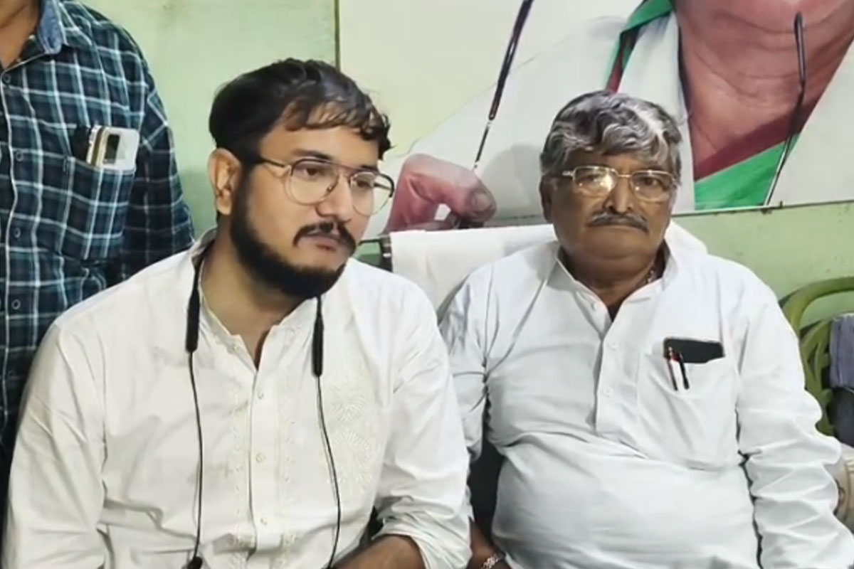 ‘অভিমানী’ অসিতের বাড়িতে দেবাংশু, কী কথা হল দু’জনের?