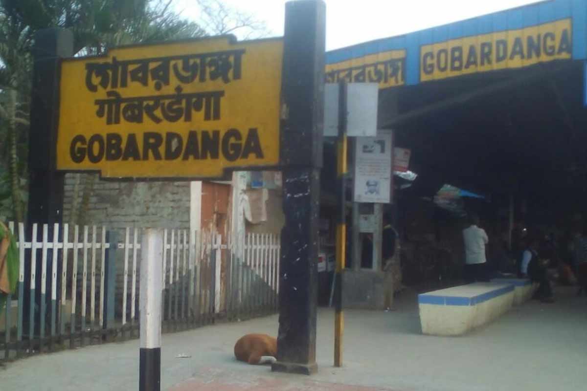 গোবরডাঙায় সিগন্যাল বিভ্রাট, সপ্তাহের প্রথম দিন শিয়ালদহ-বনগাঁ শাখায় ব্যাহত ট্রেন পরিষেবা