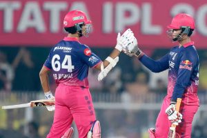 IPL 2026: CSK vs RR ব্যাটিং বিপর্যয়ে নাজেহাল ধোনিহীন চেন্নাই, বৈভবের ‘চেনা’ ঝড়ে সহজ জয় রাজস্থানের