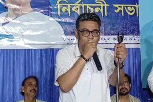 ‘রাজনীতিতে থাকলেও, রাজনীতিবিদ নই’, ভোটে হেরে কী সিদ্ধান্ত ইন্দ্রনীল সেনের?