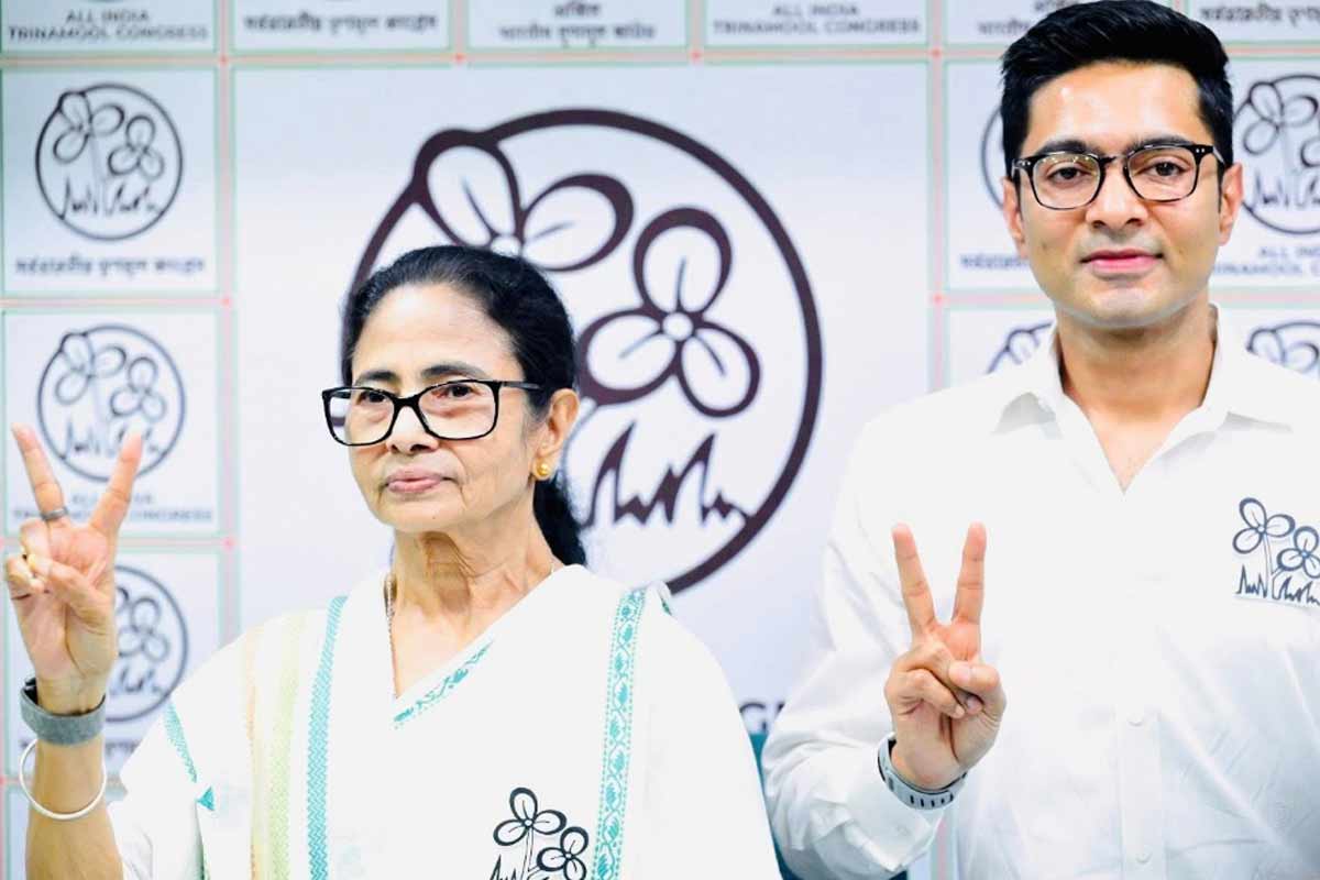 উত্তরের ‘পদ্ম-গড়’ থেকেই ঝোড়ো প্রচারে মমতা, নন্দীগ্রাম-সহ দক্ষিণে ‘সেনাপতি’ অভিষেক