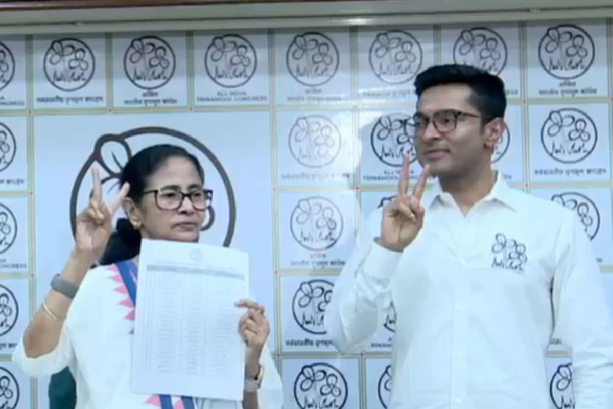 ভবানীপুরে মমতা, বেলেঘাটায় কুণাল! কয়েকটি আসনে নতুন মুখ, তারুণ্যে জোর দিয়ে প্রার্থী ঘোষণা তূণমূলের