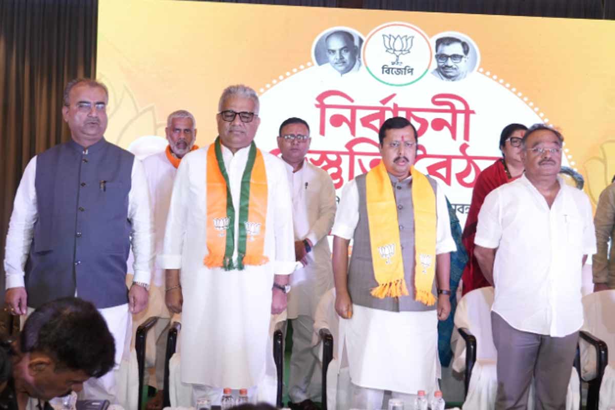 ‘ঘড়ি ধরে কাজ করবেন না, কর্মীদের পাশে থাকুন’, বিজেপি কর্মীদের বার্তা নীতিন নবীনের