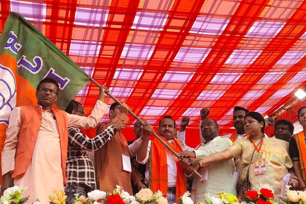 ভোট কাটাকাটির নয়া অঙ্ক জঙ্গলমহলে! প্রার্থী হতে বিজেপিতে যোগ কুড়মির সমাজের প্রধান উপদেষ্টার
