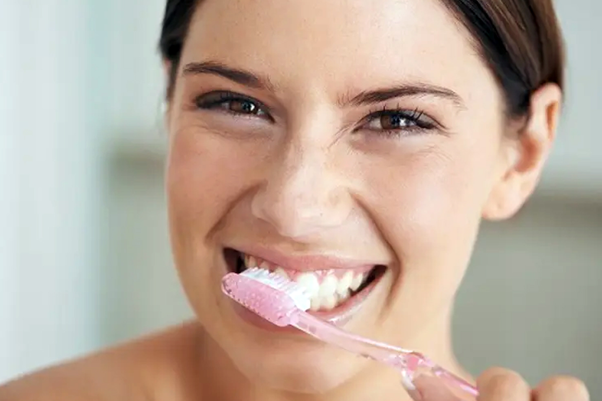 toothpaste oral microbiome balance not kill bacteria