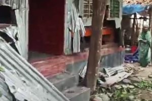 ইদে অগ্নিগর্ভ বাংলাদেশ, নমাজ শেষেই ভাঙচুর-লুটপাট ফরিদপুরে, হঠাৎ কেন অশান্তি?