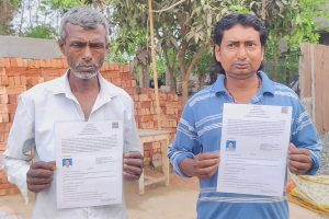চার দশক ধরে বাগদায় বাস! SIR-এ নাম বাদ, সিএএ-তে নাগরিকত্ব পেলেন ২ বাংলাদেশি
