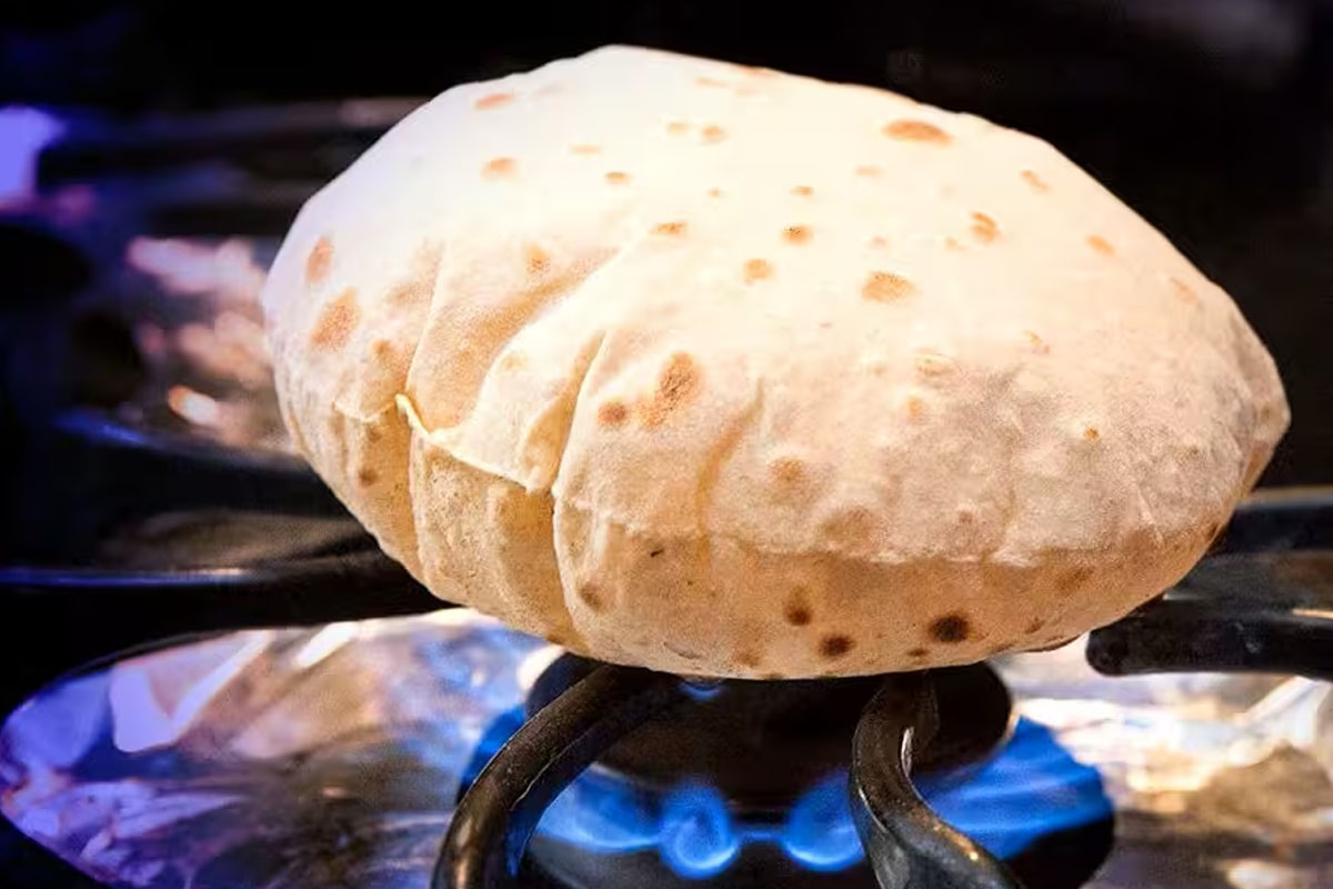Amid LPG Gas Shortage, Ravi Shankar’s Water Cooking Tip Viral
