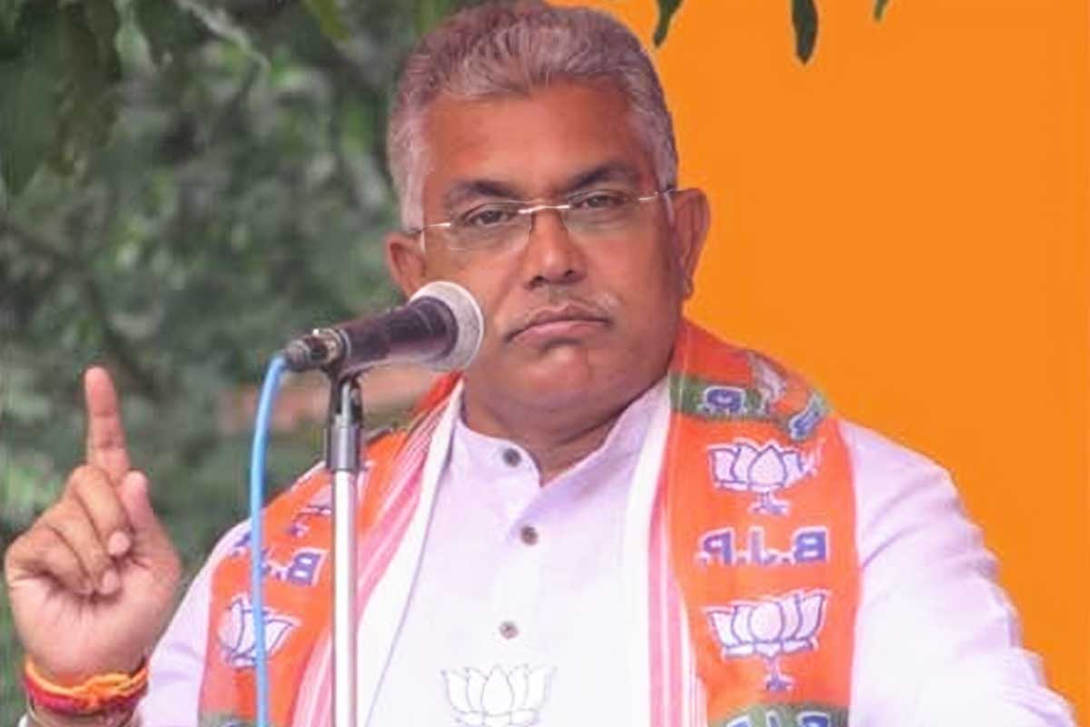 এসআইআর-এ বাদ পড়া ভোটাররা ‘দেশদ্রোহী’, বেফাঁস মন্তব্যে বিতর্কে দিলীপ