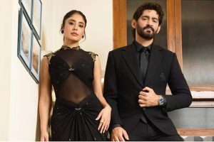 জাঁকজমক নয়, সাদামাটাভাবেই বিয়ে সারছেন গৌরব-কৃতিকা! ফাঁস আমন্ত্রণপত্র