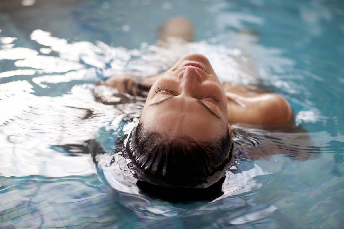 hydrotherapy benefits crps archana puran singh treatment