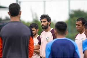 ভারতীয় ফুটবলে ফের লজ্জা! টাকা বকেয়া থাকায় স্টেডিয়াম থেকে ‘বিতাড়িত’ কোচ-ফুটবলাররা