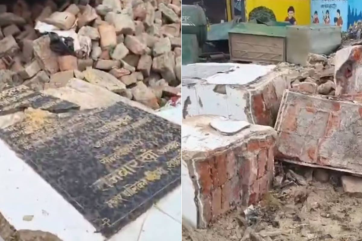 কাকোরি বিপ্লবীদের মূর্তি ভেঙে ডাম্পিং গ্রাউন্ডে! শহিদদের অপমানে বিতর্কে যোগীর প্রশাসন