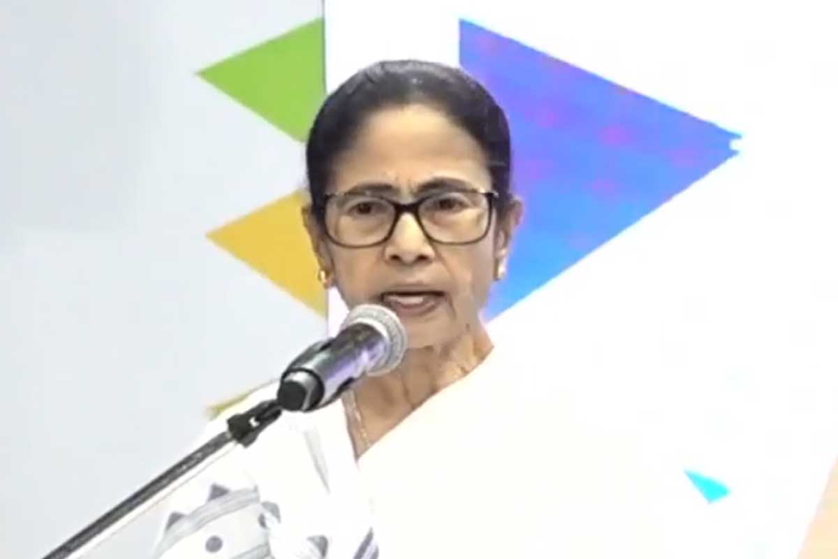 দুর্গাঙ্গনের পর নিউটাউনে জৈন মন্দির, জমি দেবে রাজ্য! প্রাক দোল উৎসবে ঘোষণা মুখ্যমন্ত্রীর