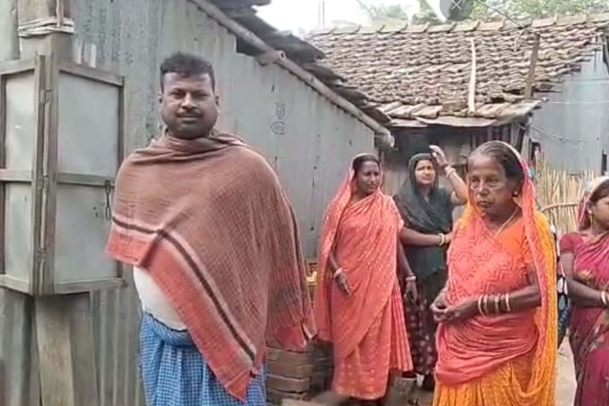 প্রশাসনিক নির্দেশে নাম উঠেছিল ২০০৯ সালে, SIR-এ নাম নেই কল্যাণীর চরযাত্রাসিদ্ধির শয়ে শয়ে ভোটারের!