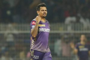 মুম্বই ম্যাচে নামতেই ‘রাজা’র আসনে, পোলার্ড-এবি’কে টপকে আইপিএলে নয়া রেকর্ড নারিনের