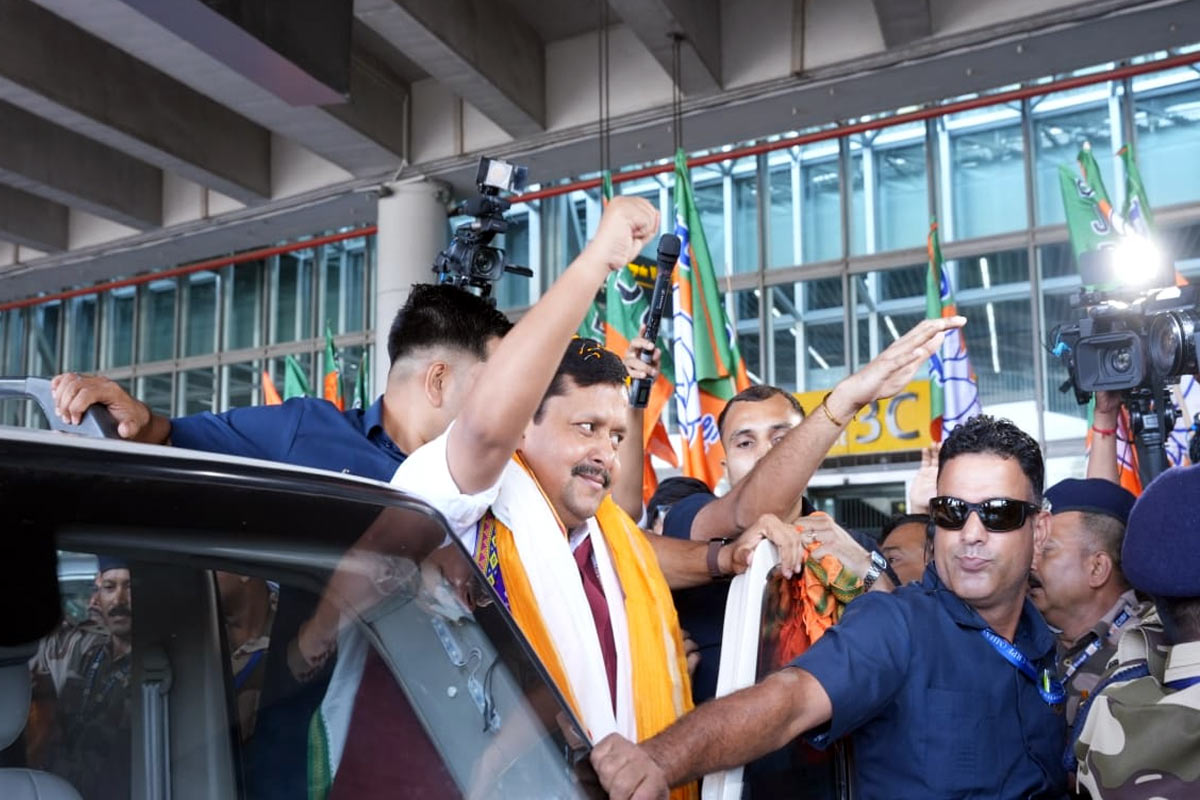 বঙ্গে বিজেপি এখনও নবীনই! ভঙ্গুর সংগঠনে ‘উদ্বিগ্ন’ নীতীন কি পারবেন খেলা ঘোরাতে?