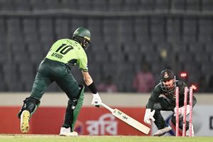 বাংলাদেশকে অন্যায় সুবিধা! ‘ভাইজানে’র কাছে হেরে আম্পায়ারের বিরুদ্ধে নালিশ ক্ষুব্ধ পাকিস্তানের