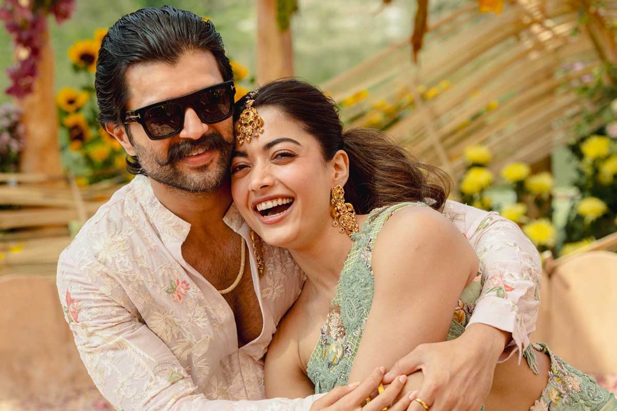 বিয়ের দেড় মাসেই অন্তঃসত্ত্বা রশ্মিকা! ‘আমরা এখন ২ থেকে ৩’, বাবা হচ্ছেন বিজয়?