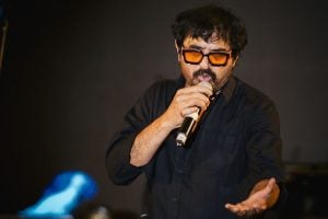 সেন্ট্রাল পার্কে শোয়ের মাঝেই মঞ্চ থেকে নামিয়ে দেওয়া হল শিলাজিৎকে, পুলিশকে তোপ গায়কের