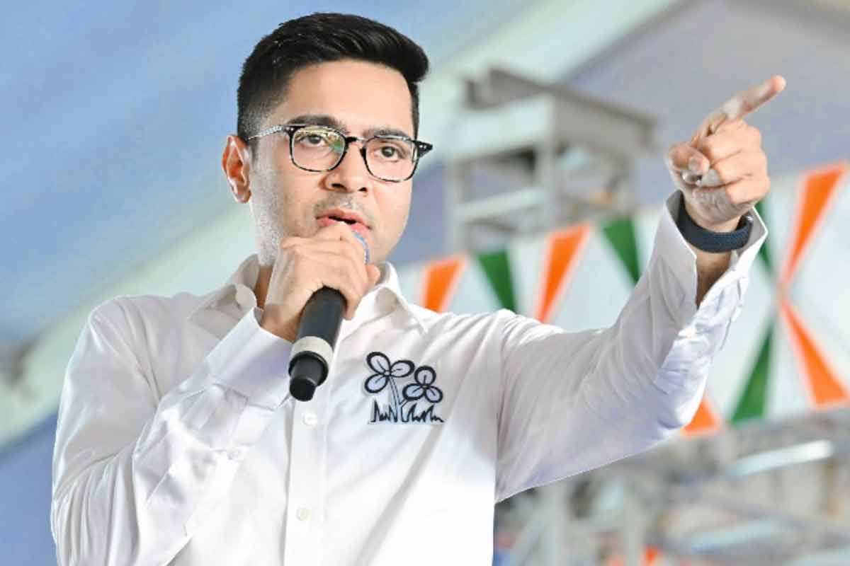 ‘জিতলে ৫০ দিনের মধ্যে হলদি নদীর উপর সেতু’, শেষবেলায় নন্দীগ্রামের প্রচারে বড় ঘোষণা অভিষেকের