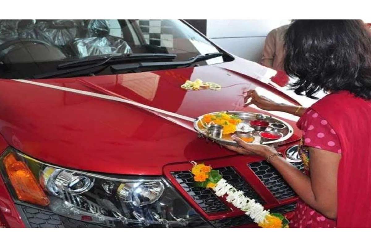 Best time to buy vehicles