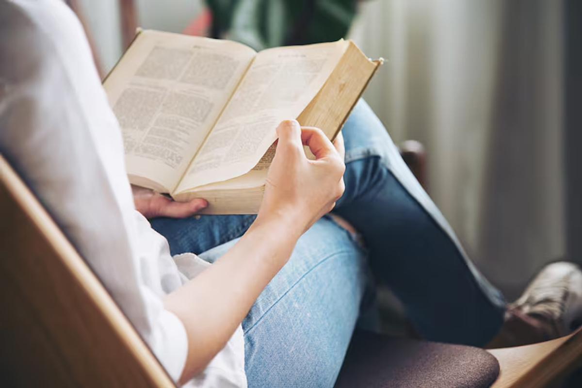 World Book Day 2026: research highlights regular reading boosts brain function