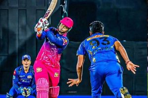 বৈভবের ছক্কা হজমে মুখে হতাশার হাসি বুমরাহর, নতুন রেকর্ড গড়ে তিন শব্দের বার্তা ১৫ বছরের তারকার