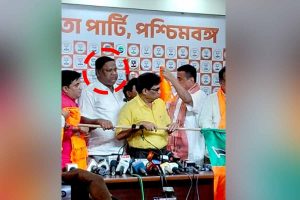 ক্যানিংয়ে যুব তৃণমূল নেতা খুনের অভিযুক্ত, বিজেপিতে যোগ দিলেন ৩ বছর জেলে থাকা রফিক