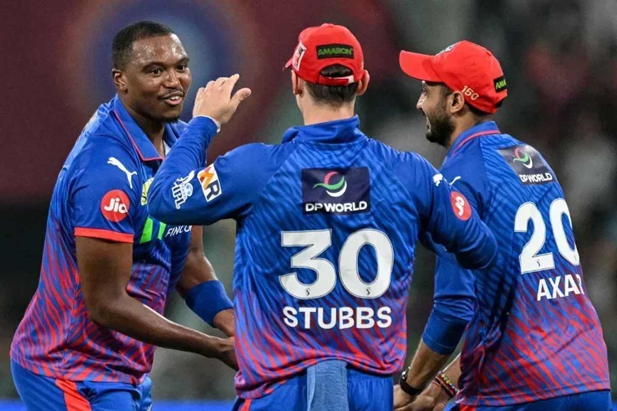আইপিএল খেলবেন পাকিস্তানি বংশোদ্ভূত ক্রিকেটার, ডাকেটের পরিবর্ত ঘোষণা দিল্লির