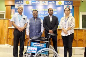 প্রবীণ ও বিশেষভাবে সক্ষম ভোটারদের পাশে ডিসান হসপিটাল