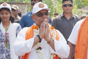 প্রচারের চাপেও ভাঙেনি দিলীপের ফিটনেস রুটিন, কোন ‘এনার্জি ড্রিঙ্ক’ পছন্দ দাবাং প্রার্থীর?