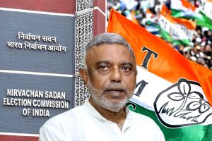 দেবাশিস কুমারের বাড়িতে আয়কর হানা ‘বেআইনি’, কমিশনে চিঠি তৃণমূলের