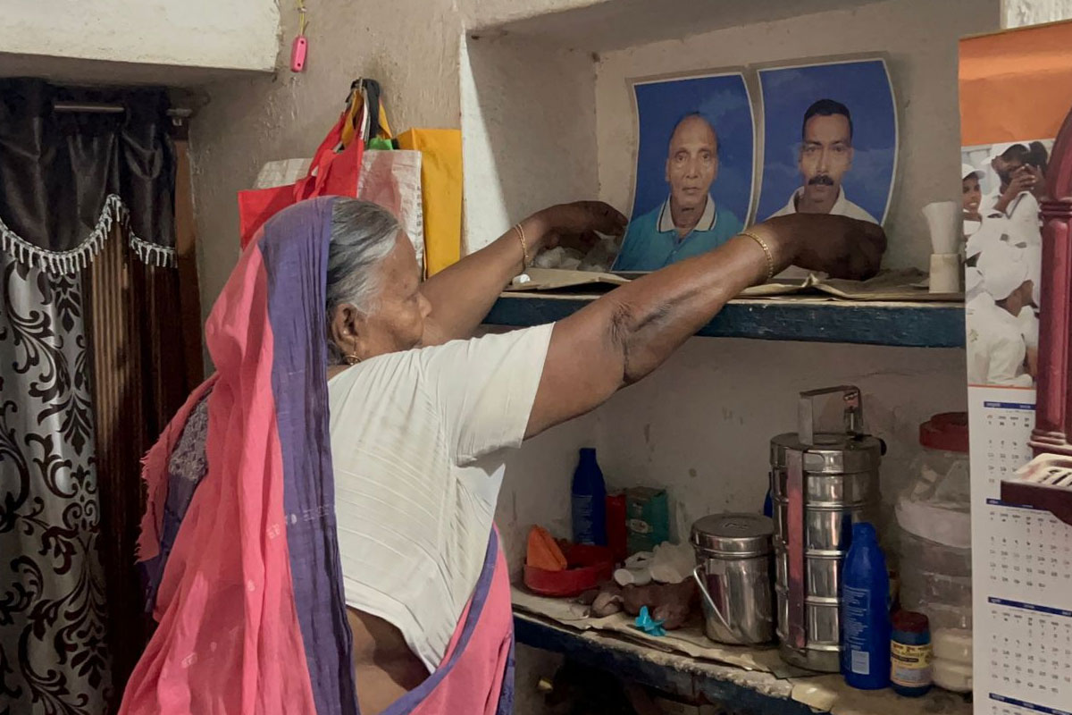 ‘স্বামীর মৃত্যুর বিচার চাই’, ভোট দিয়ে বললেন ওয়াকফ হিংসায় মৃত হরগোবিন্দ দাসের স্ত্রী