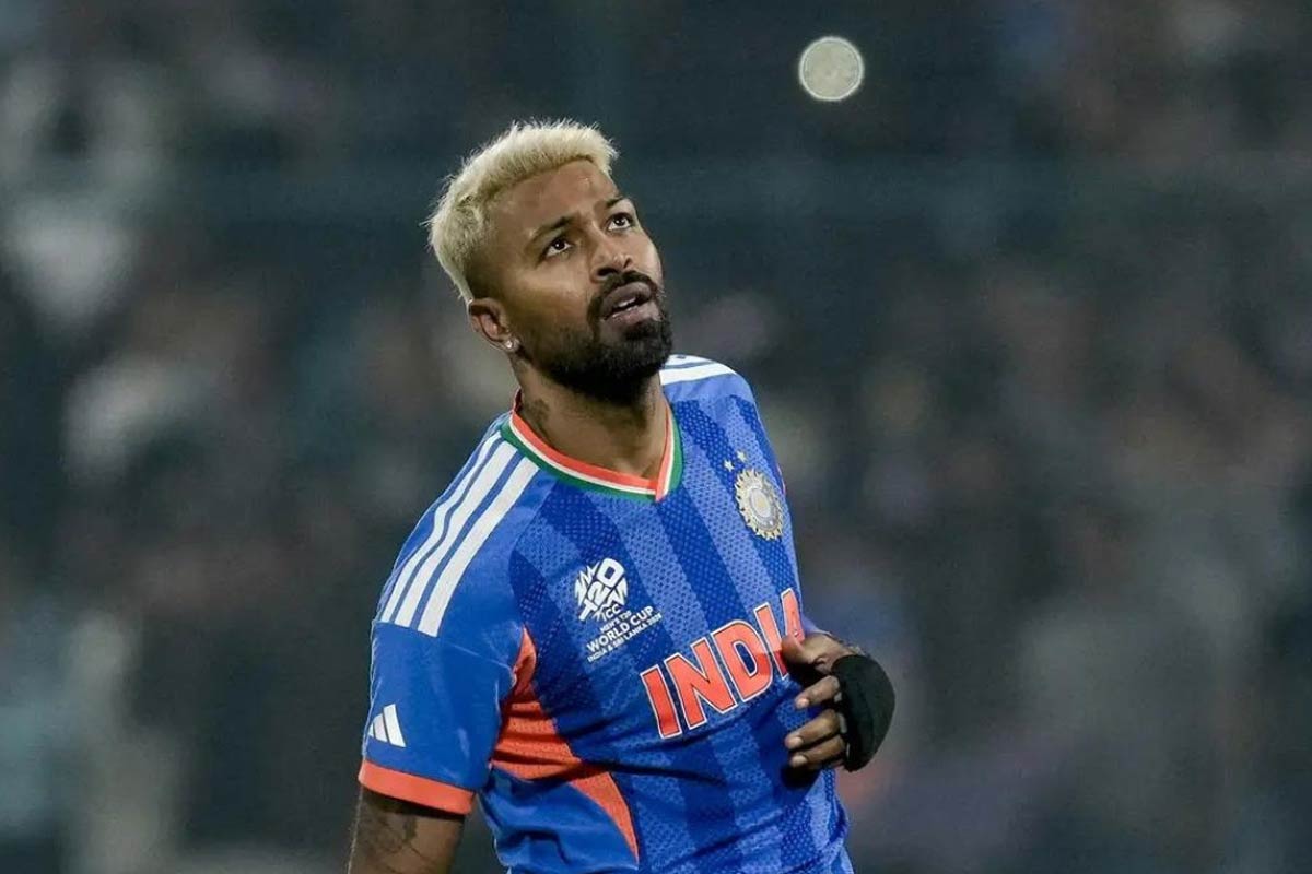 শর্ত না মানলে বিশ্বকাপ থেকে বাদ! ‘আনফিট’ হার্দিককে হুঁশিয়ারি ভারতীয় বোর্ডের
