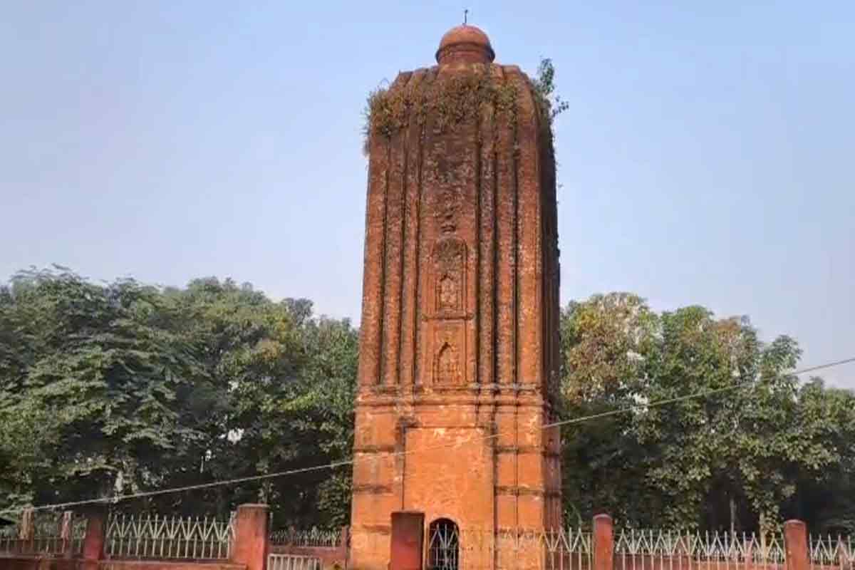 শাল-পিয়াল-মহুয়ার সঙ্গে ইতিহাসের টান, কলকাতার কাছের এই জায়গাটিতে পাড়ি জমাবেন নাকি?