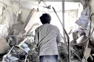 সেতার ও সন্তুরের সুর অতীত! ইজরায়েলি গোলায় ইরানে ধ্বংসস্তূপ শিশুদের মিউজিক স্কুল