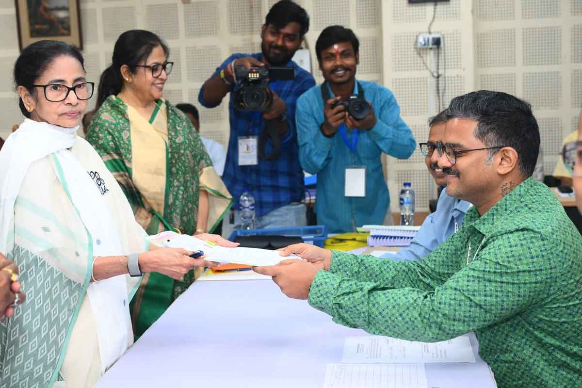 Mamata-Banerjee-Nomination
