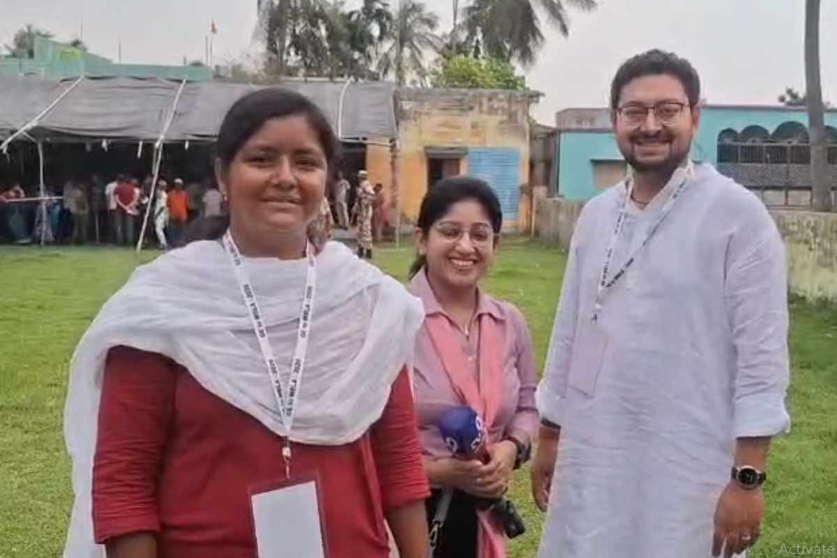 প্রতিদ্বন্দ্বিতা শুধু ব্যালটে, ভোটের দিন প্রতিপক্ষ শীর্ষণ্যকে দেখে মিষ্টি হাসি মীনাক্ষীর!