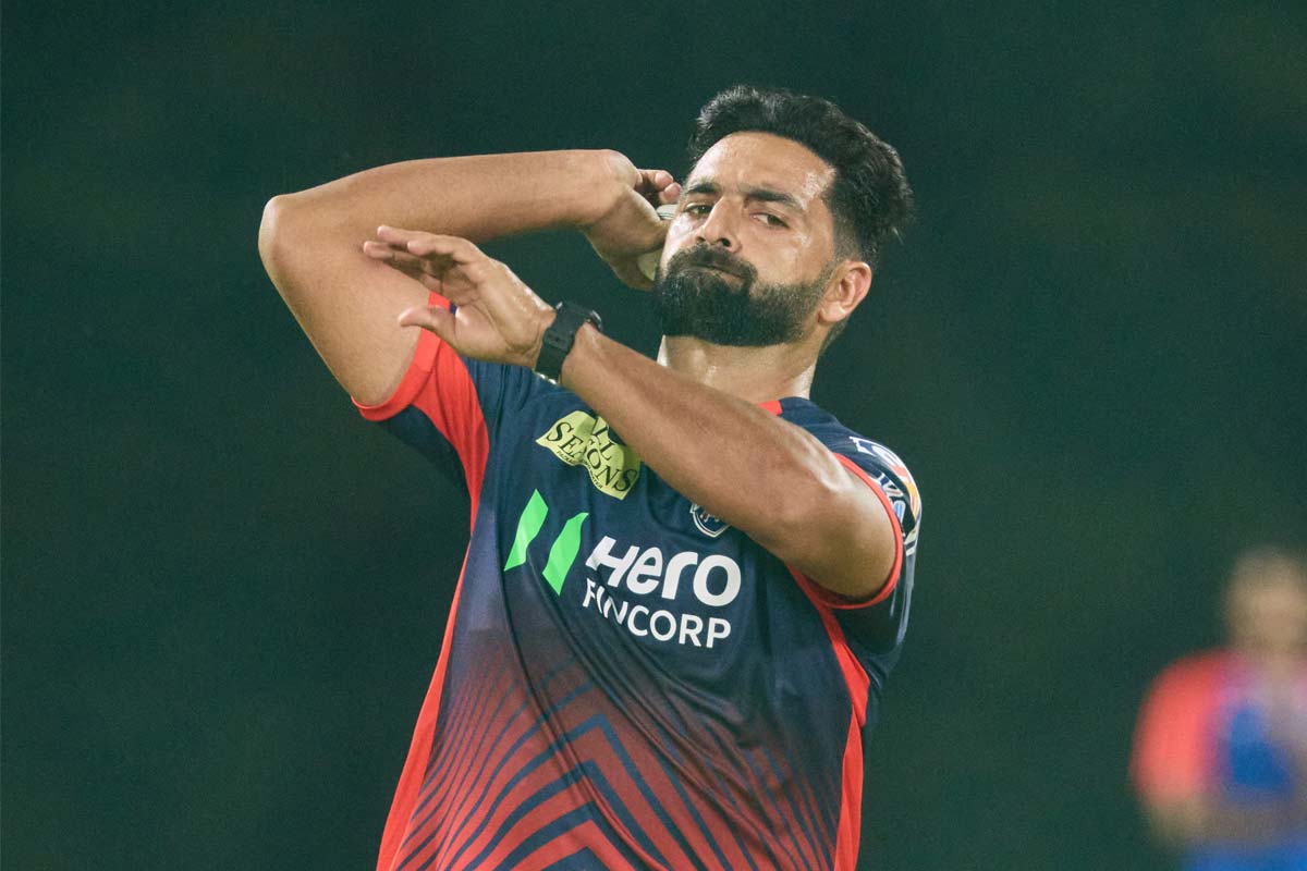 ‘বাবার স্বপ্ন ছিল ডাক্তার হই, কিন্তু…’, আইপিএলে নামার আগে আকিব নবির মুখে কার নাম? 